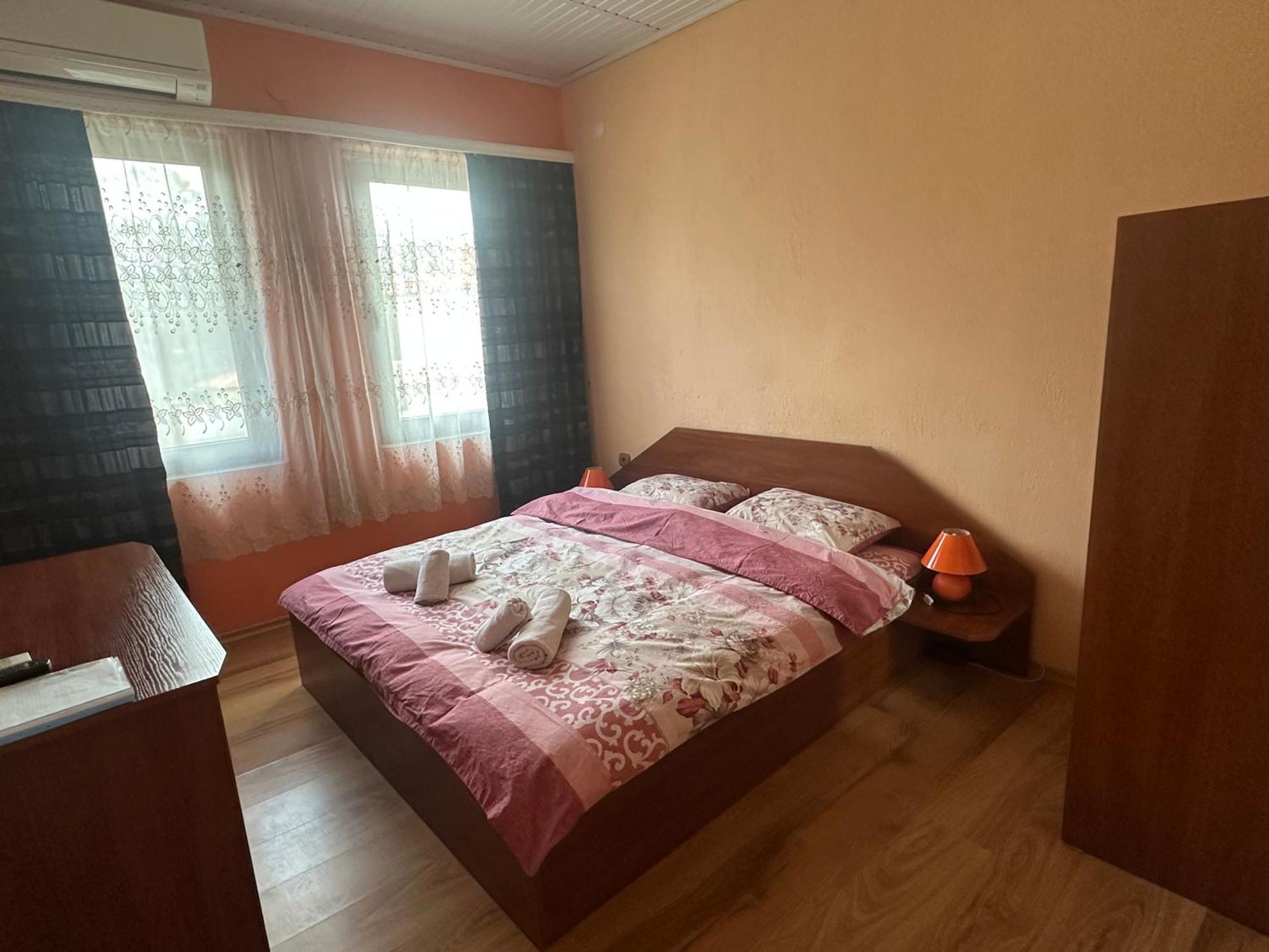 Guesthouse Zornitsa Хисаря Екстер'єр фото